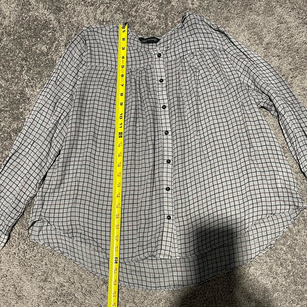 Checkered Button-Up Blouse - Picture 2 of 7